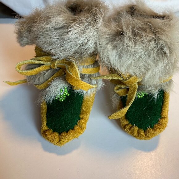 Other - Baby/Infant Handmade Moccasins Suede/Wool/Fur/Beaded